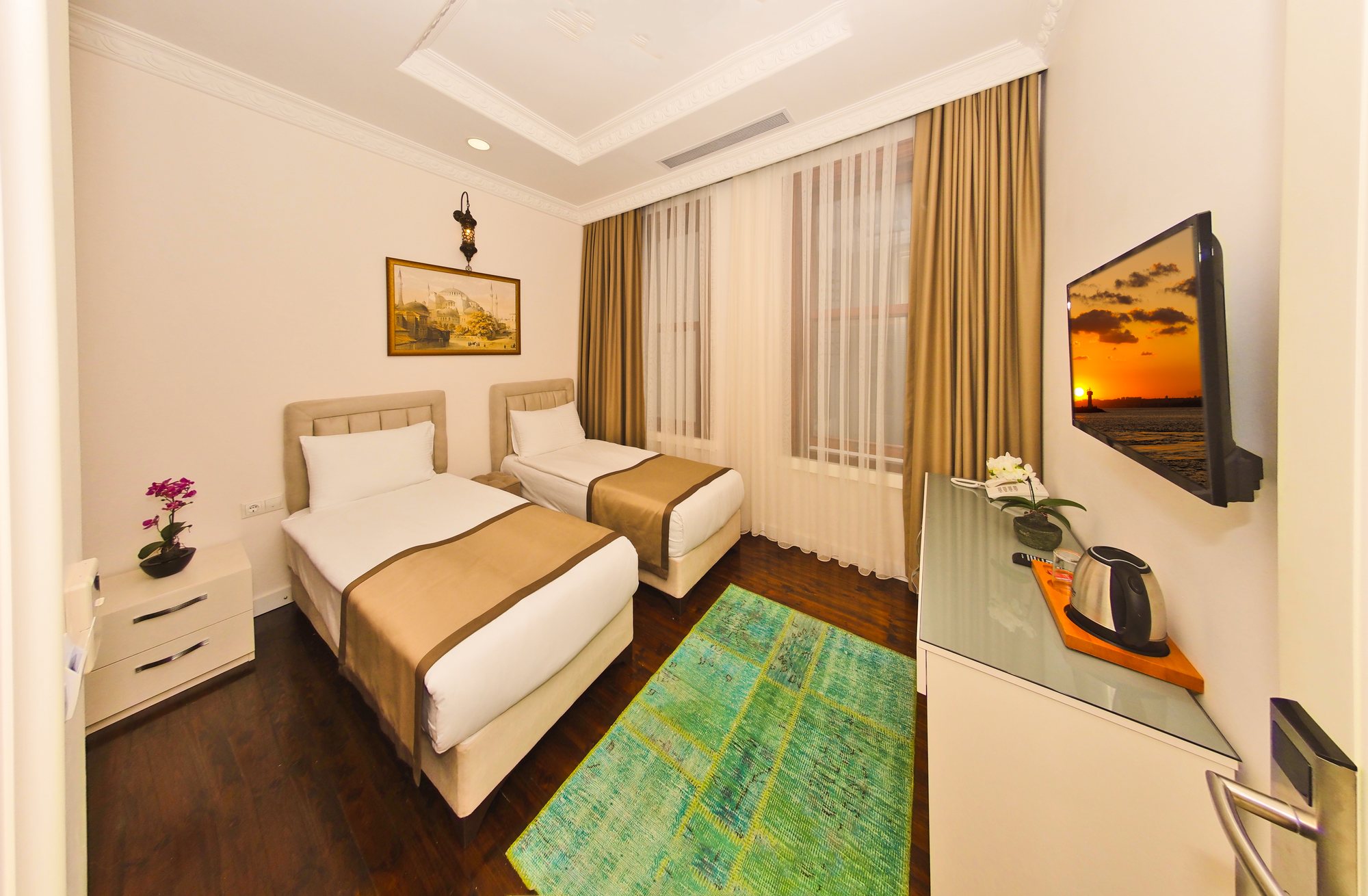 Standard Twin Room at Nusretbey Boutique Hotel